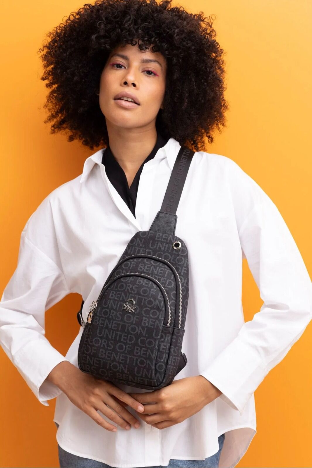 benetton bnt1380 kadın vücut çantası